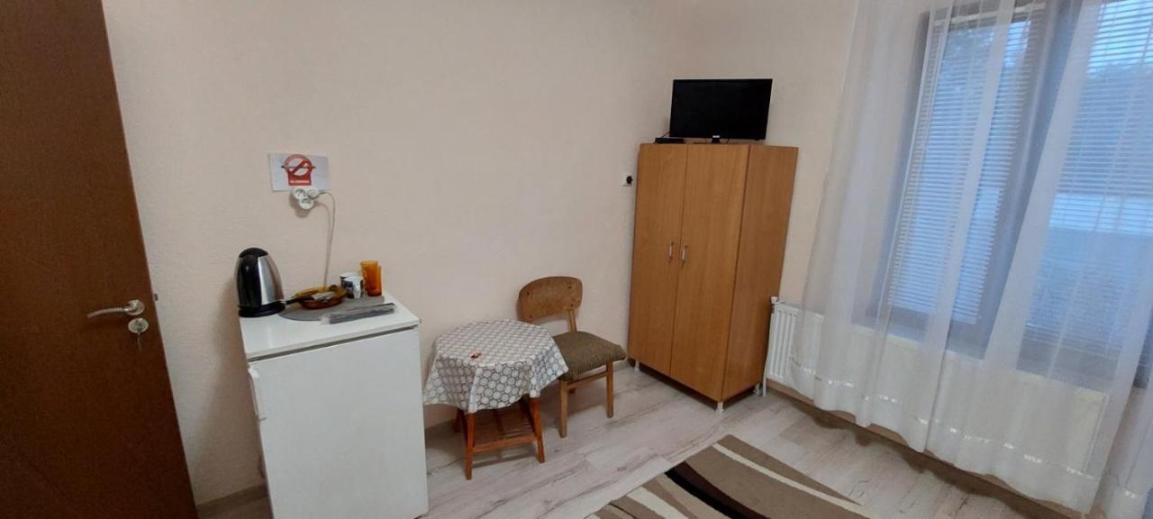 Guest House Kukera Pavel Banya Extérieur photo